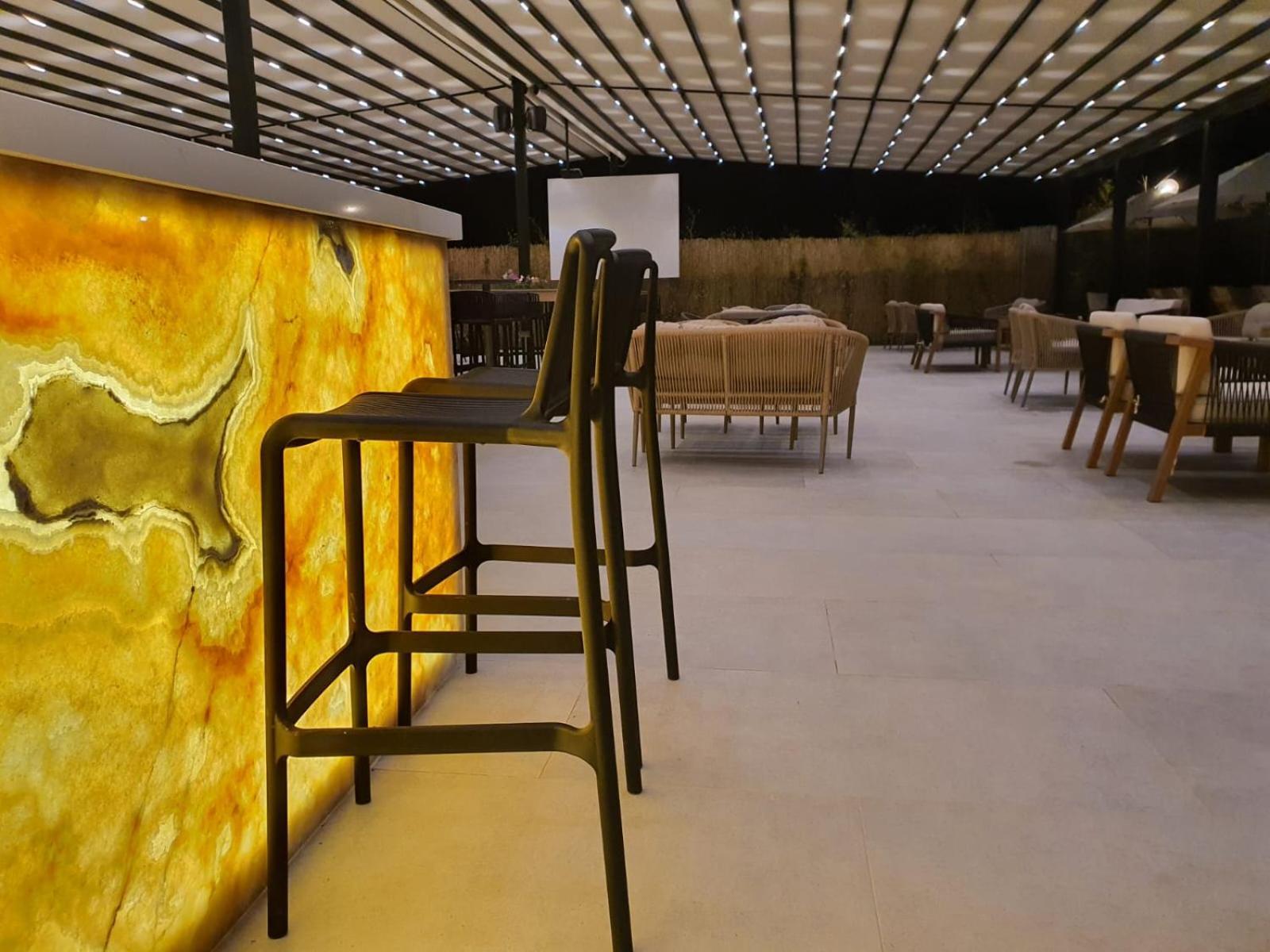 Amber Albania Spille