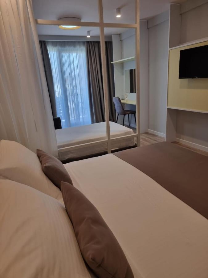 Amber Albania Готель 4*